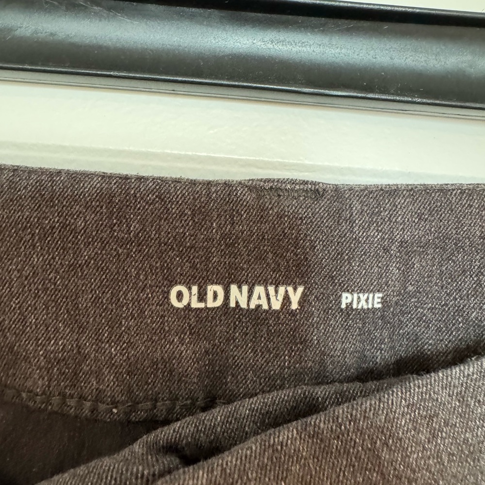 Old Navy Charcoal Pixie Pants - image 2